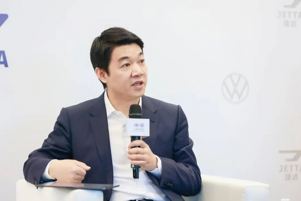 营造社对话 | 一汽-大众聂强：坚持油电共进战略，2024年锚定190-200万辆销量采购|汽车产业|汽车配件|机加工企业家交流社群中心