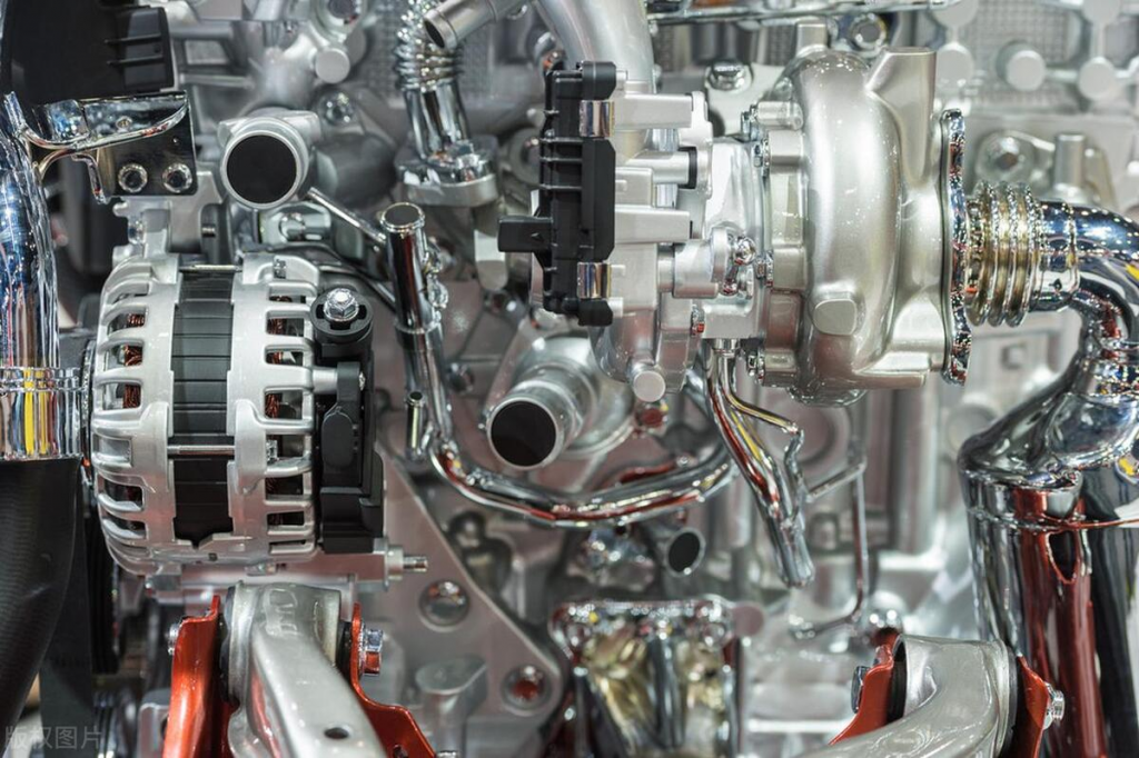 跑一趟高速才明白，“1.5T发动机”和“2.0L发动机”的差距有多大采购|汽车产业|汽车配件|机加工蚂蚁智酷企业交流社群中心