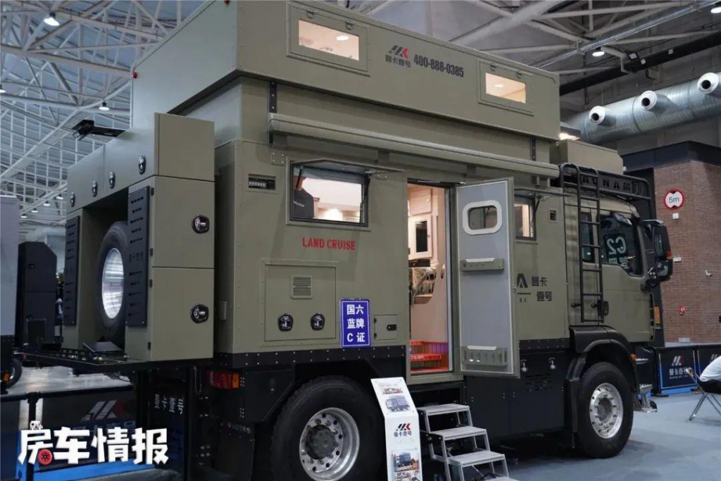 C本就能开的重卡房车！硬升顶设计真罕见，内部标准loft小公寓采购|汽车产业|汽车配件|机加工蚂蚁智酷企业交流社群中心